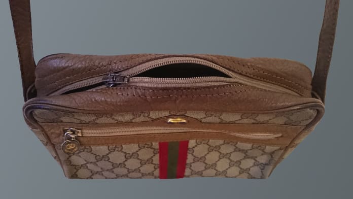 service resleting tas terdekat